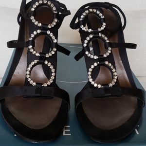 Ninewest Boomtown blk satin Heels w/Rhinestone SZ7